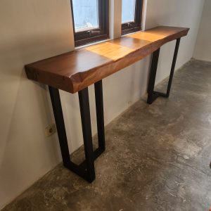 console bar table